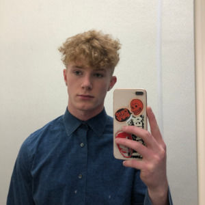 Meet your Posher, Coby